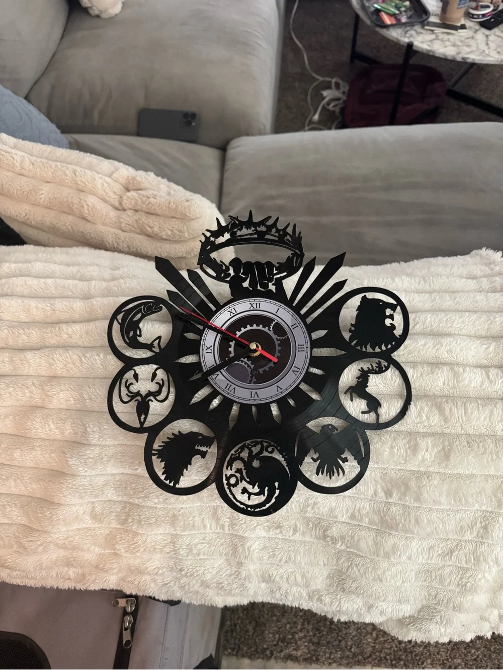 Game of Thrones House Crest Wall Clock (made from vinyl record - Home Wall Decor